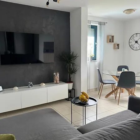 Mare Apartment